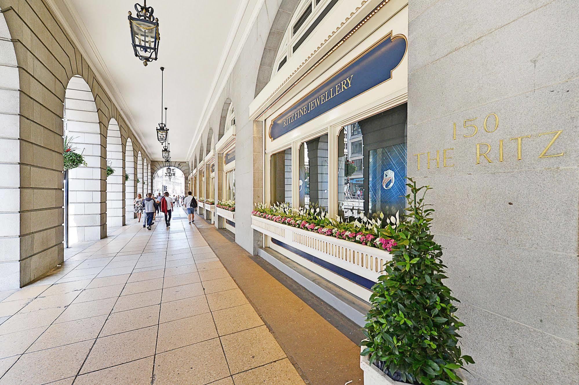 The Leicester Square Collection London Exteriör bild